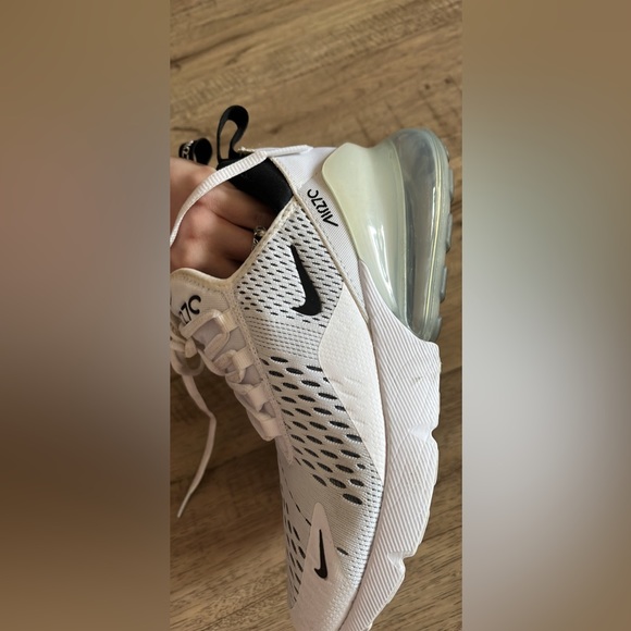 Women’s white air max 270 - Picture 5 of 7